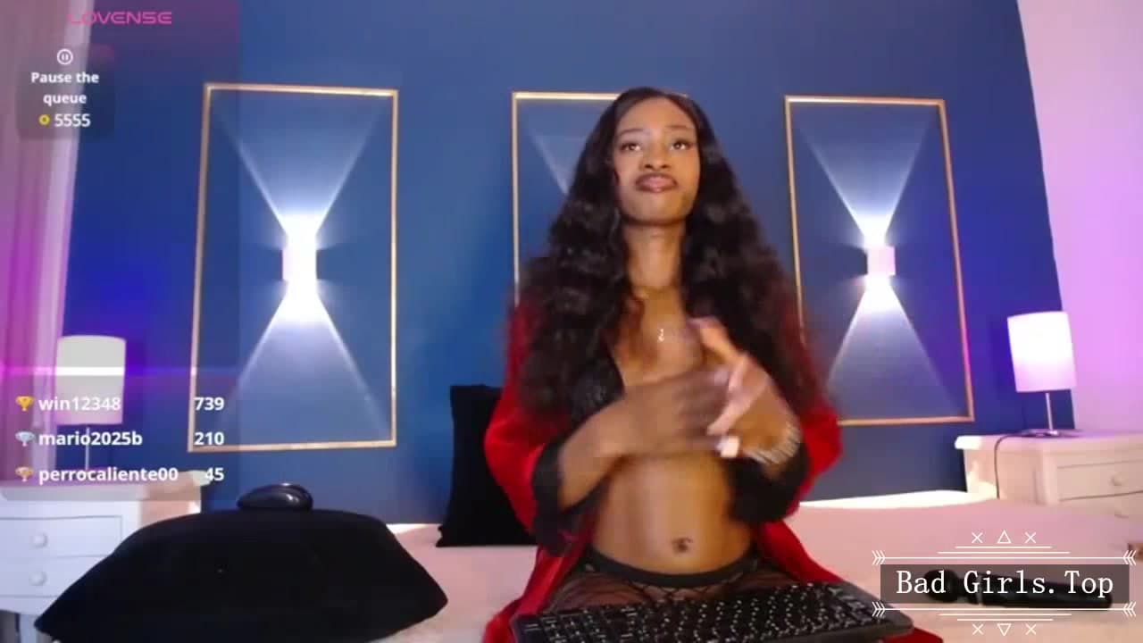 Super slim big boobs big booty ass ebony stocking babe