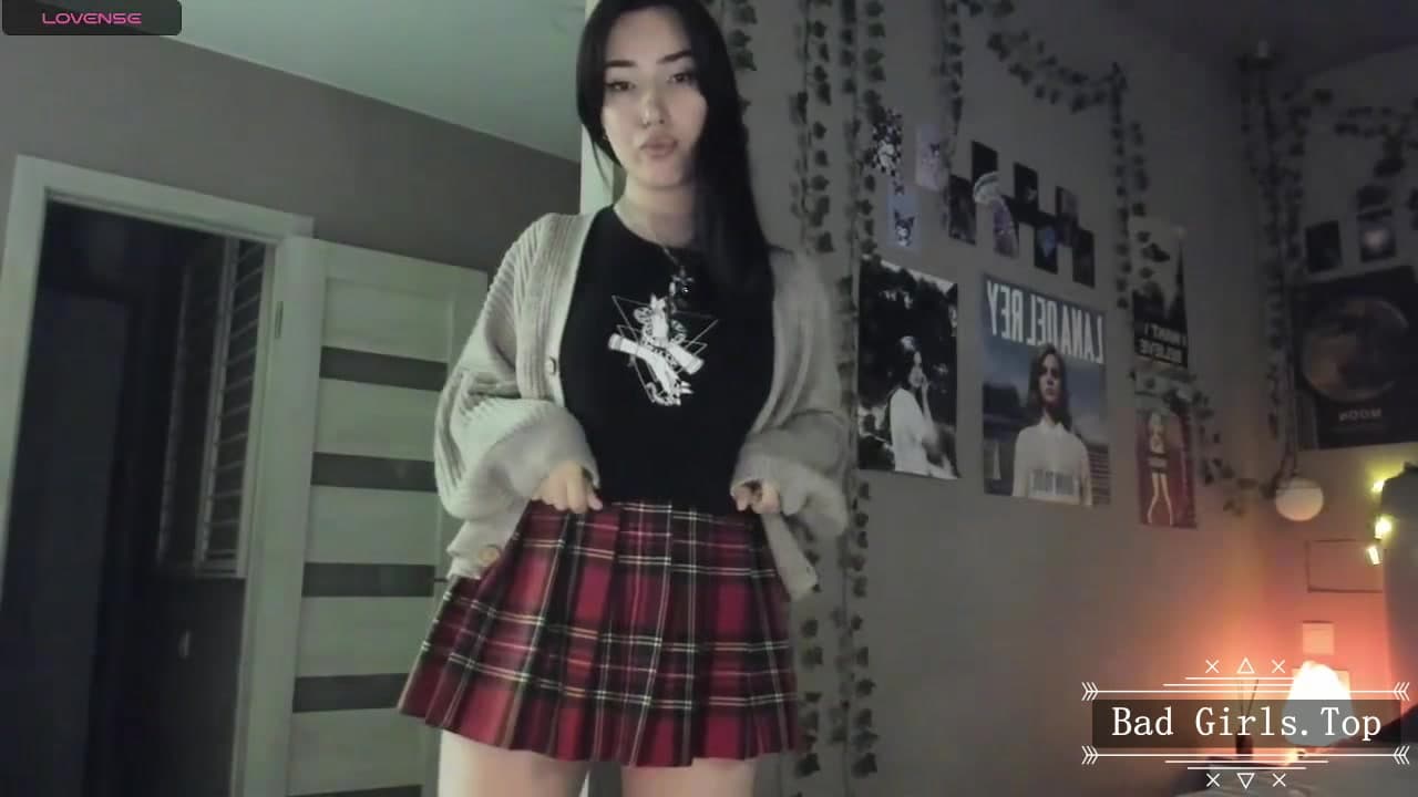 Busty and booty super hot petite skinny teen