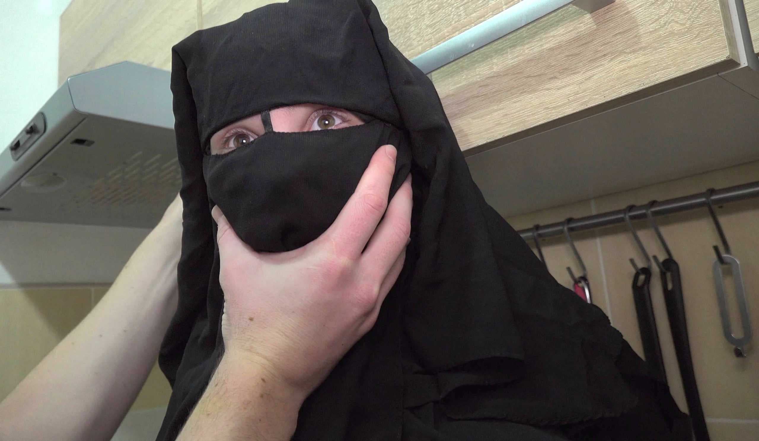 Jana . & Mad Bundy in Hairy Muslim Wife Was Punished By Hard Sex - Porncz