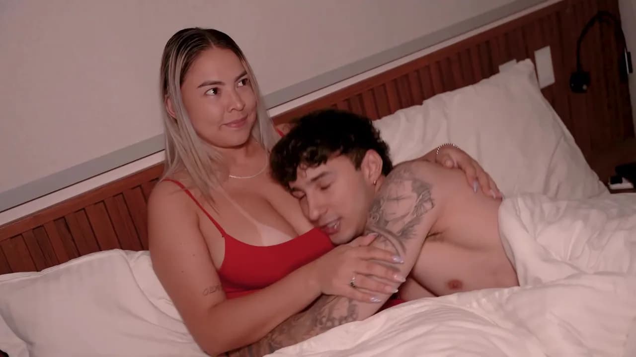 David Dussan And Daniela Gomez In The Shy Stepson Is Afraid Of The Dark, So He Gets Into His Stepmothers Bed