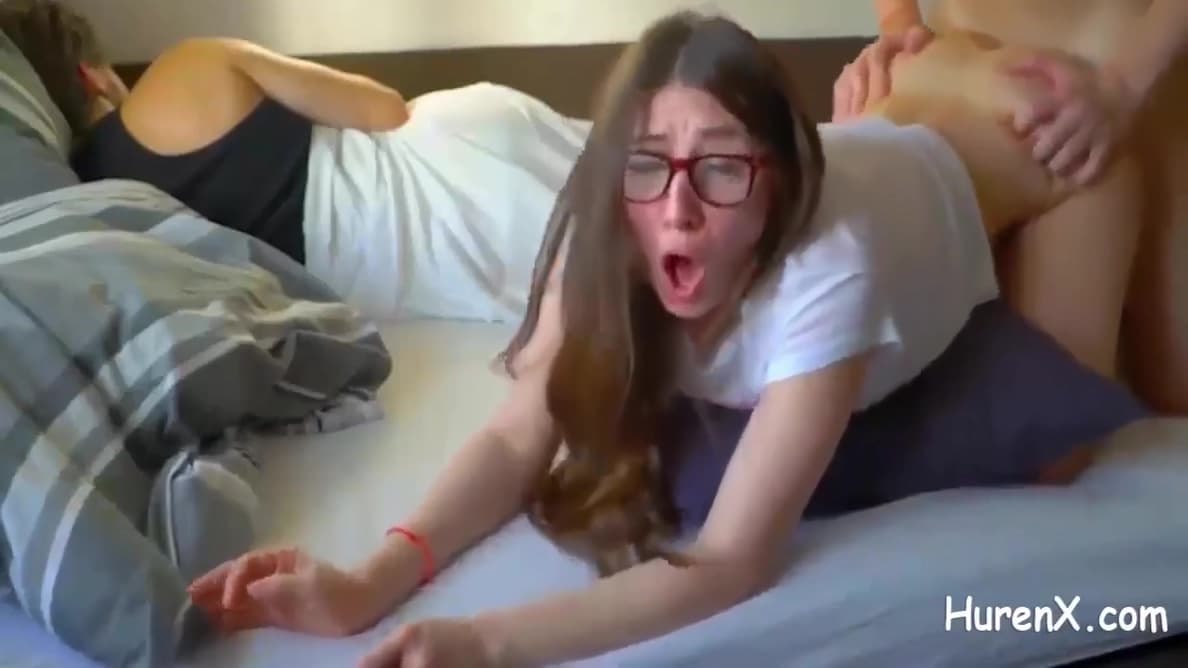 Mit Der Schwester Der Freundin Ficken